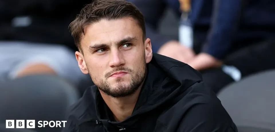Joueur sur le banc pendant un match