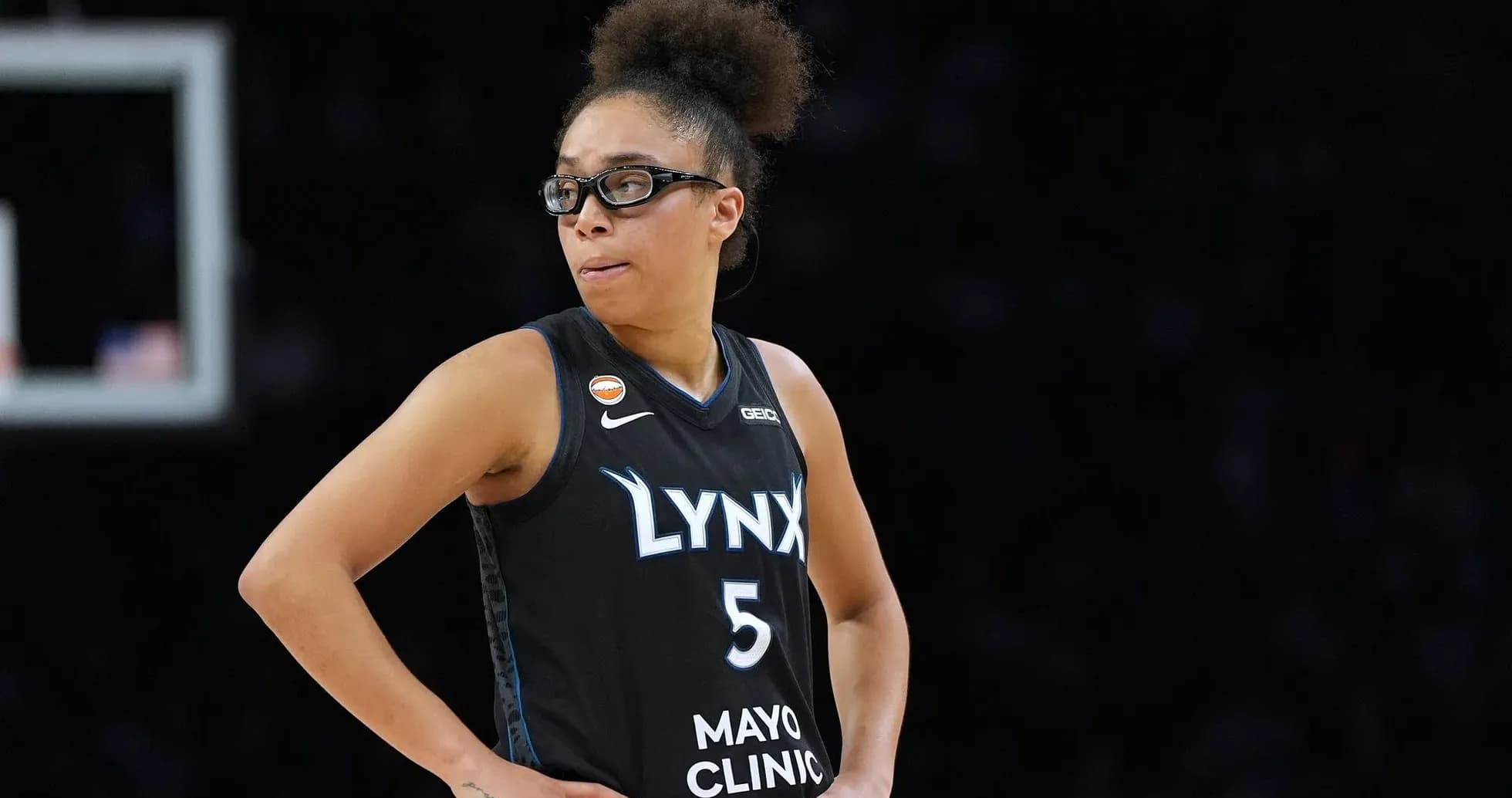 Joueuse des Lynx en action sur le terrain