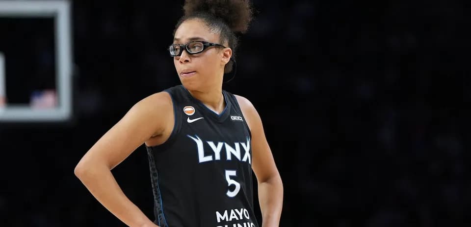 Joueuse des Lynx en action sur le terrain