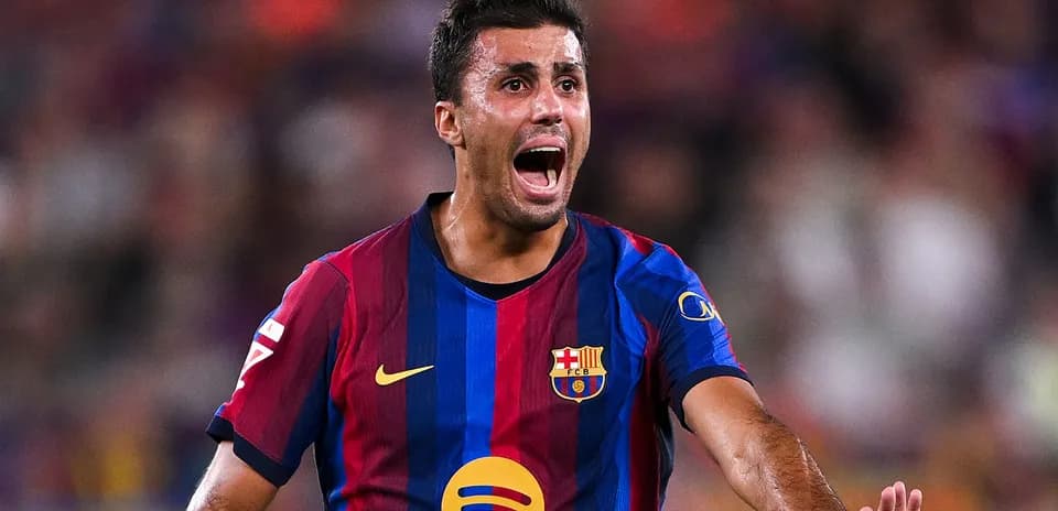 Joueur du FC Barcelone s'exprimant sur le terrain