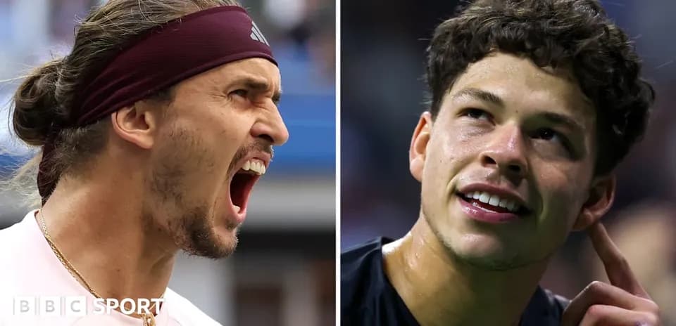 Joueurs de tennis célébrant pendant un match