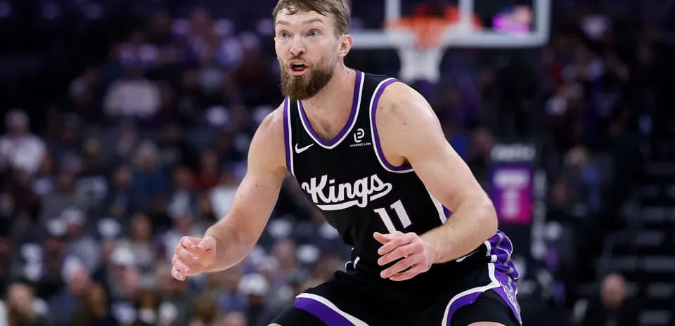 Joueur des Kings défendant sur le terrain