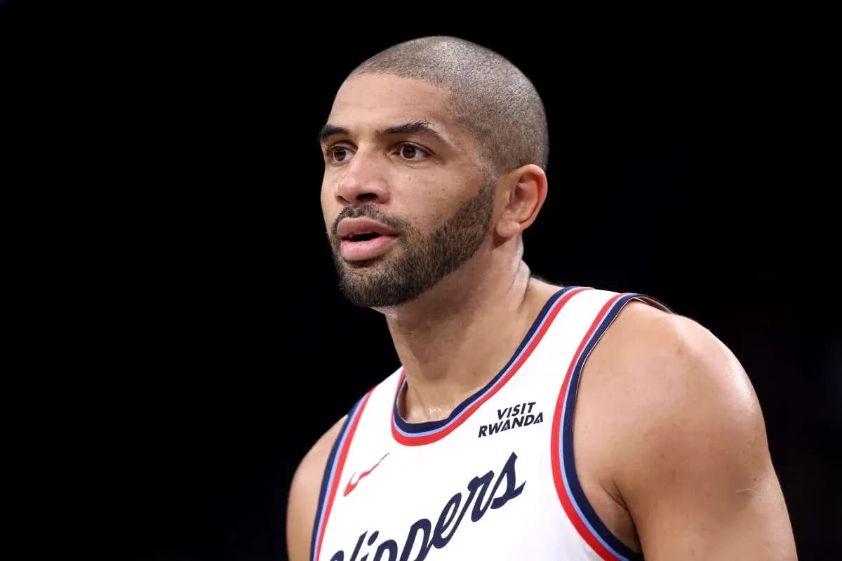 Joueur des Clippers en action sur le terrain