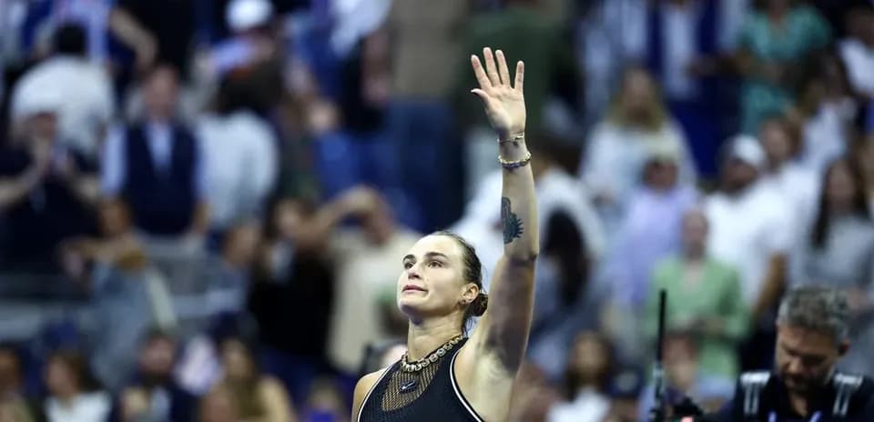 Joueuse saluant le public après le match