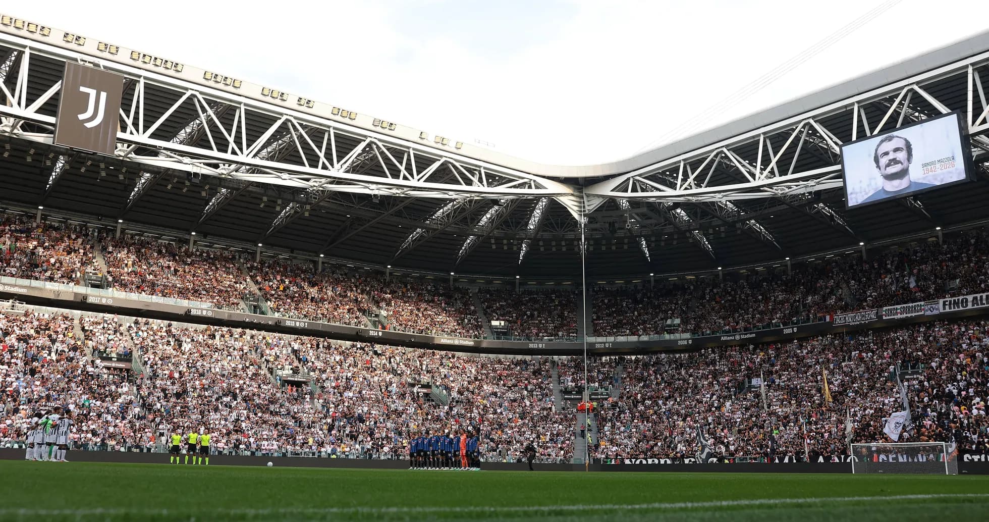 Supporters gathered at Allianz Stadium for match