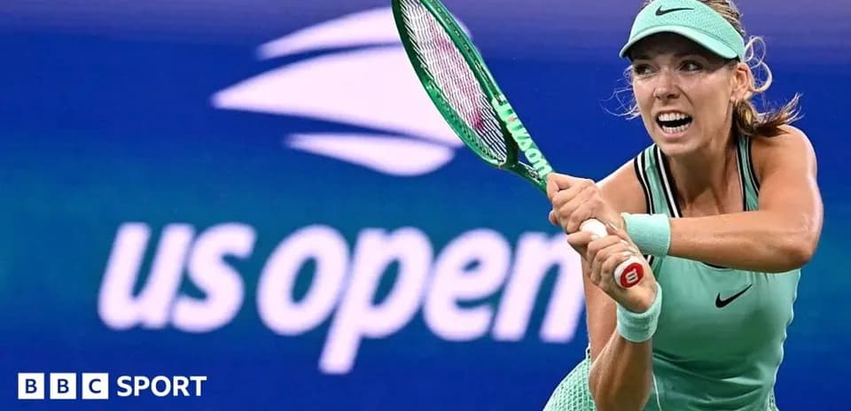 Joueuse de tennis en action à l'US Open