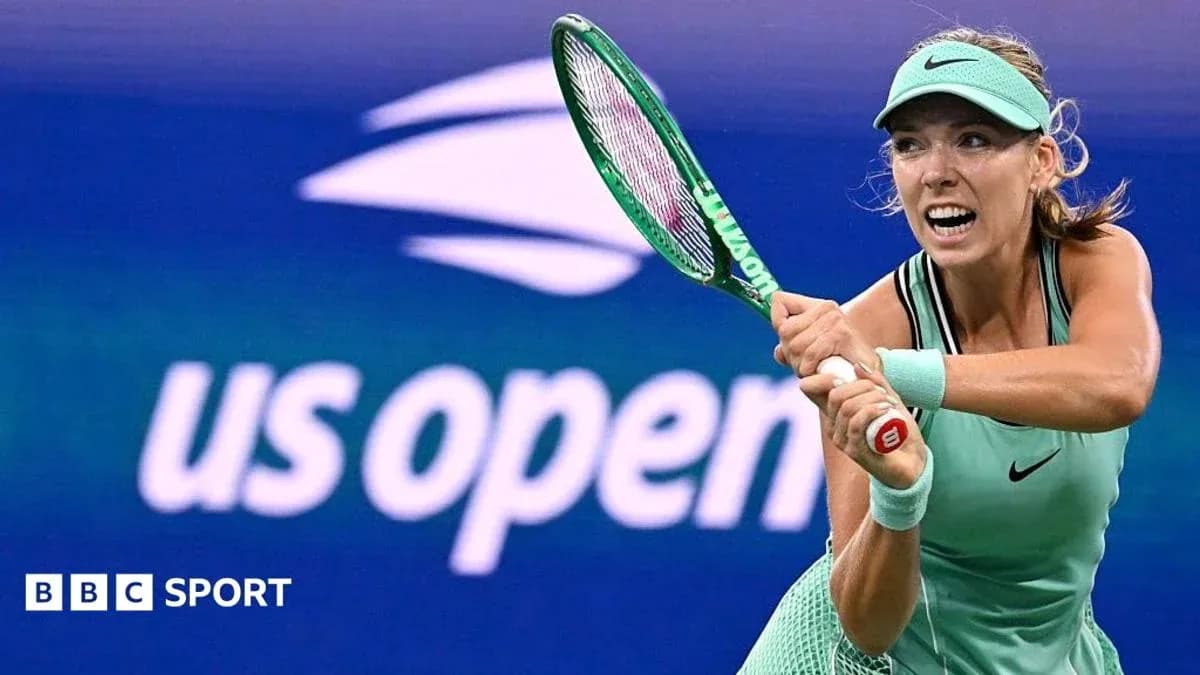 Joueuse de tennis en action à l'US Open
