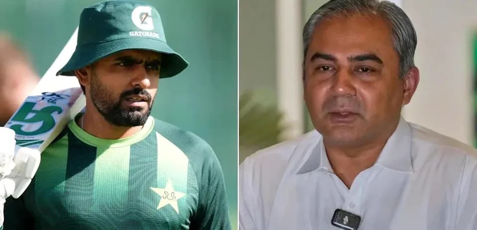 Joueur de cricket en entraînement et responsable parlant