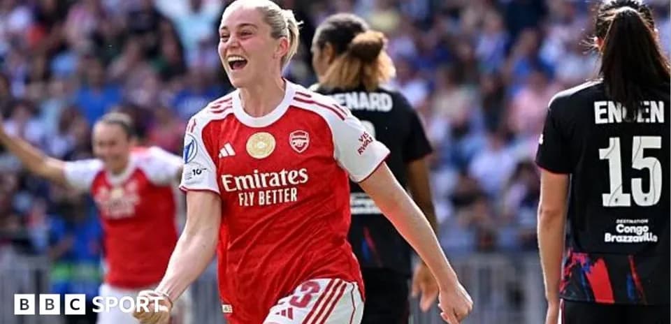 Joueuse d'Arsenal célébrant un but lors du match