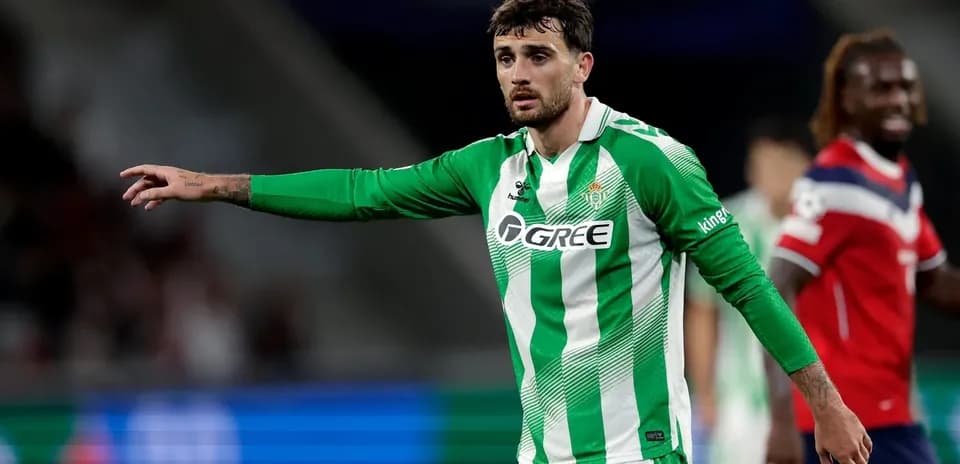Joueur de Betis en action sur le terrain