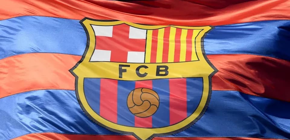 Drapeau du FC Barcelone avec blason central