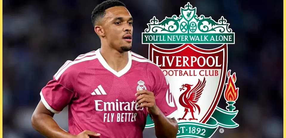Joueur en maillot de Liverpool avec logo en arrière-plan