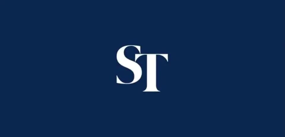 Logo de ST sur fond bleu