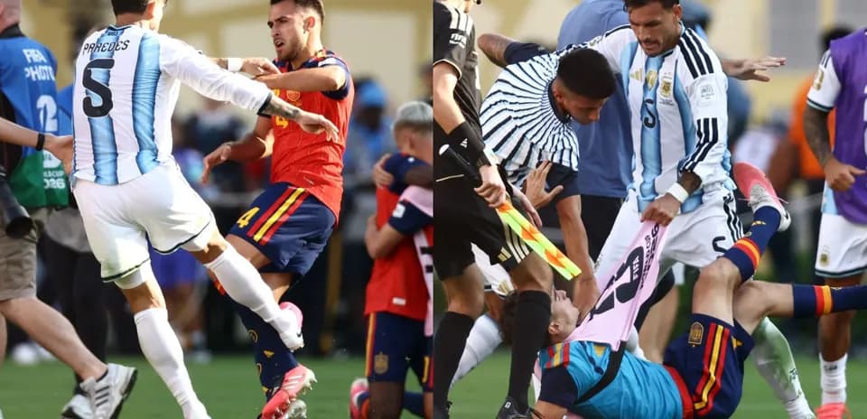 Joueurs d'Argentine et d'Espagne en confrontation sur le terrain