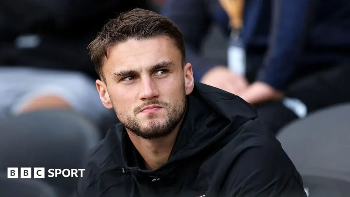 Joueur sur le banc pendant un match Joueur sur le banc pendant un match