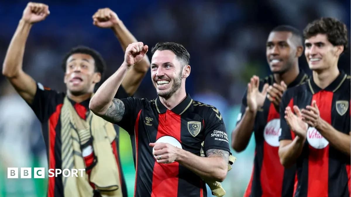Joueurs d'AFC Bournemouth célébrant après un match Joueurs d'AFC Bournemouth célébrant après un match