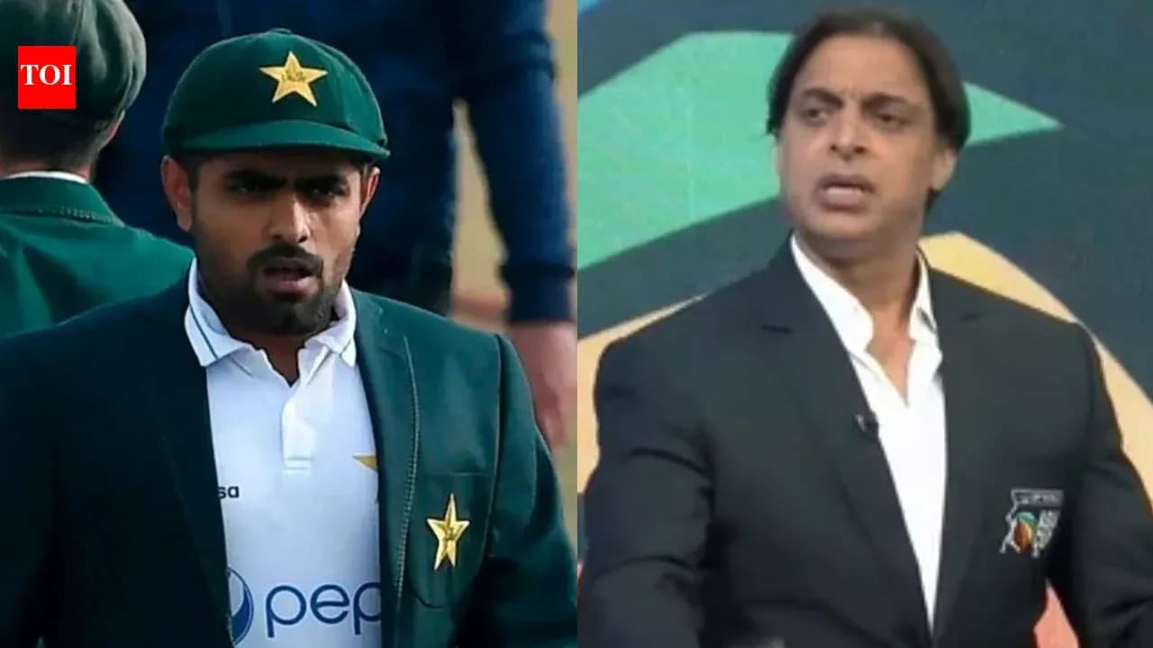Babar Azam and Shoaib Akhtar during analysis segment Babar Azam and Shoaib Akhtar during analysis segment