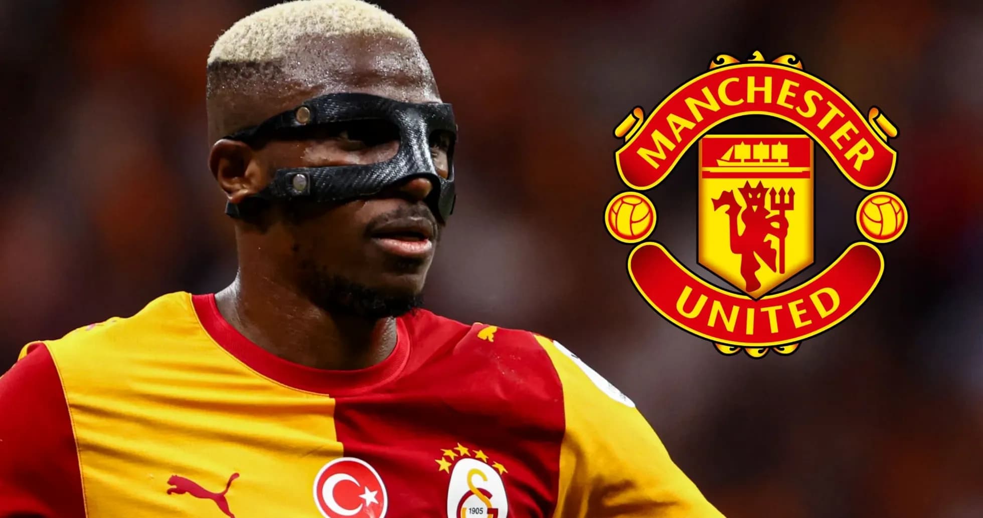 Joueur de football avec un masque lors du match Joueur de football avec un masque lors du match