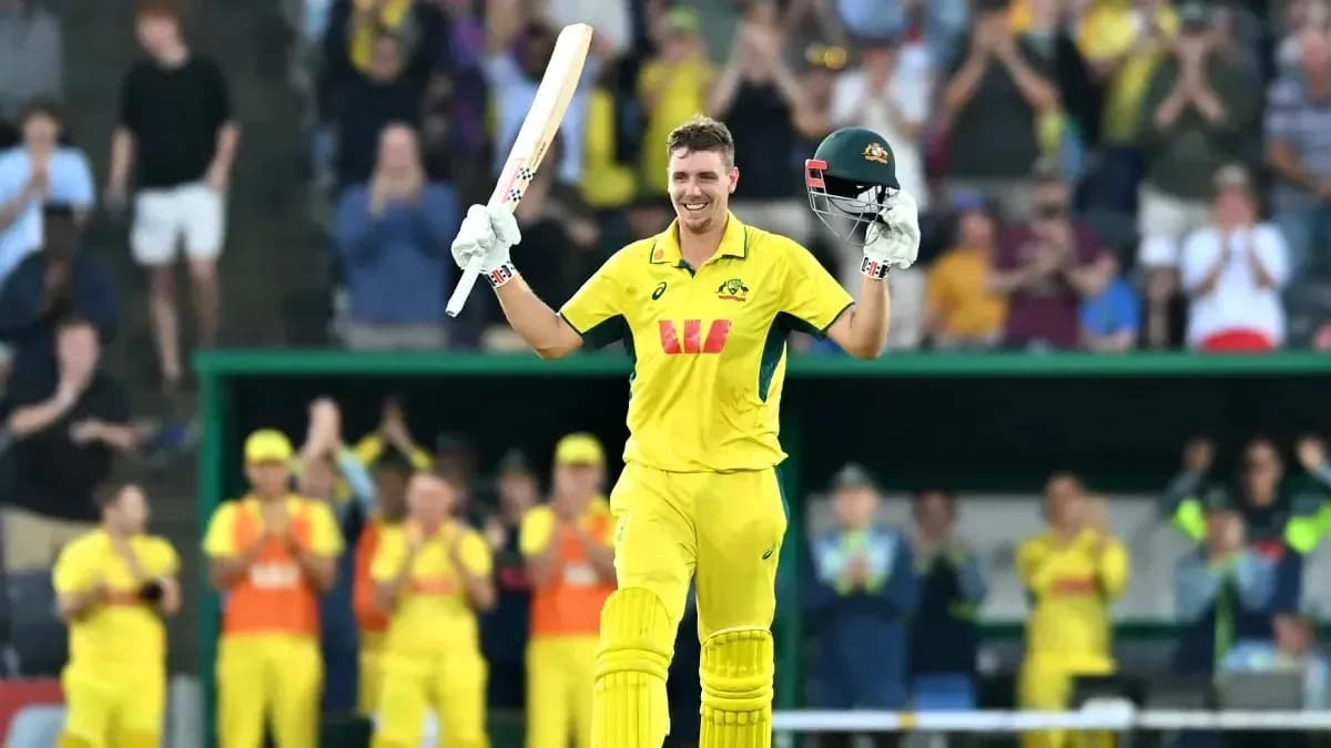Joueur de cricket australien célébrant son score Joueur de cricket australien célébrant son score