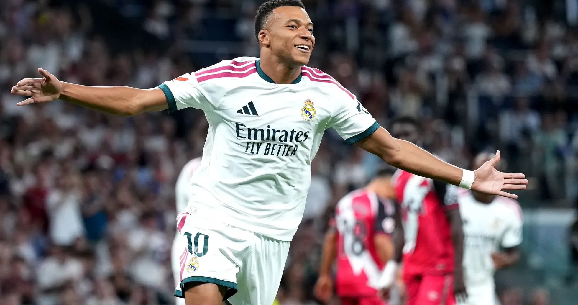 Joueur célébrant un but pour le Real Madrid Joueur célébrant un but pour le Real Madrid