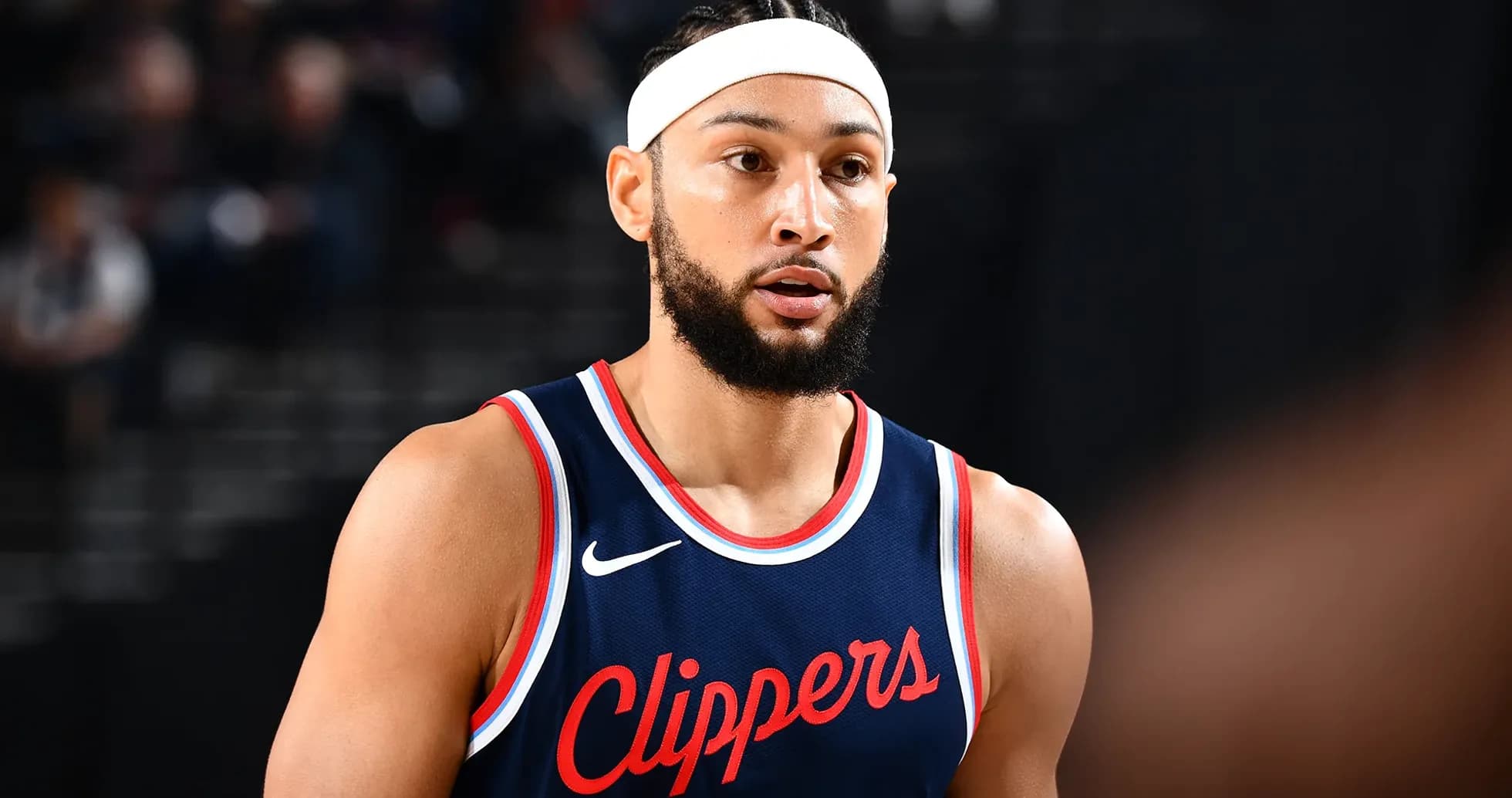Joueur des Clippers en tenue sur le terrain Joueur des Clippers en tenue sur le terrain
