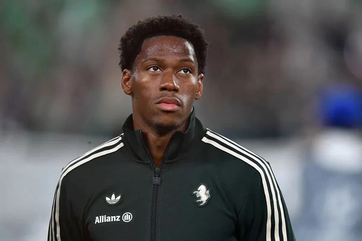 Joueur en tenue d'échauffement avant le match Joueur en tenue d'échauffement avant le match