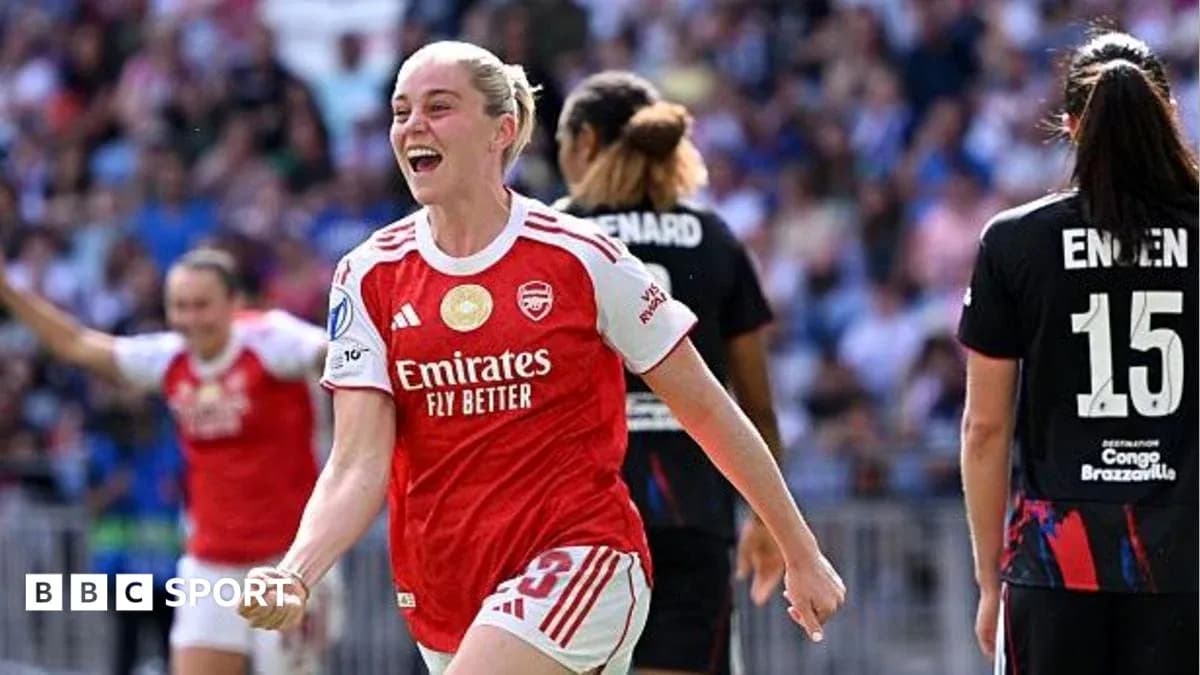 Joueuse d'Arsenal célébrant un but lors du match Joueuse d'Arsenal célébrant un but lors du match