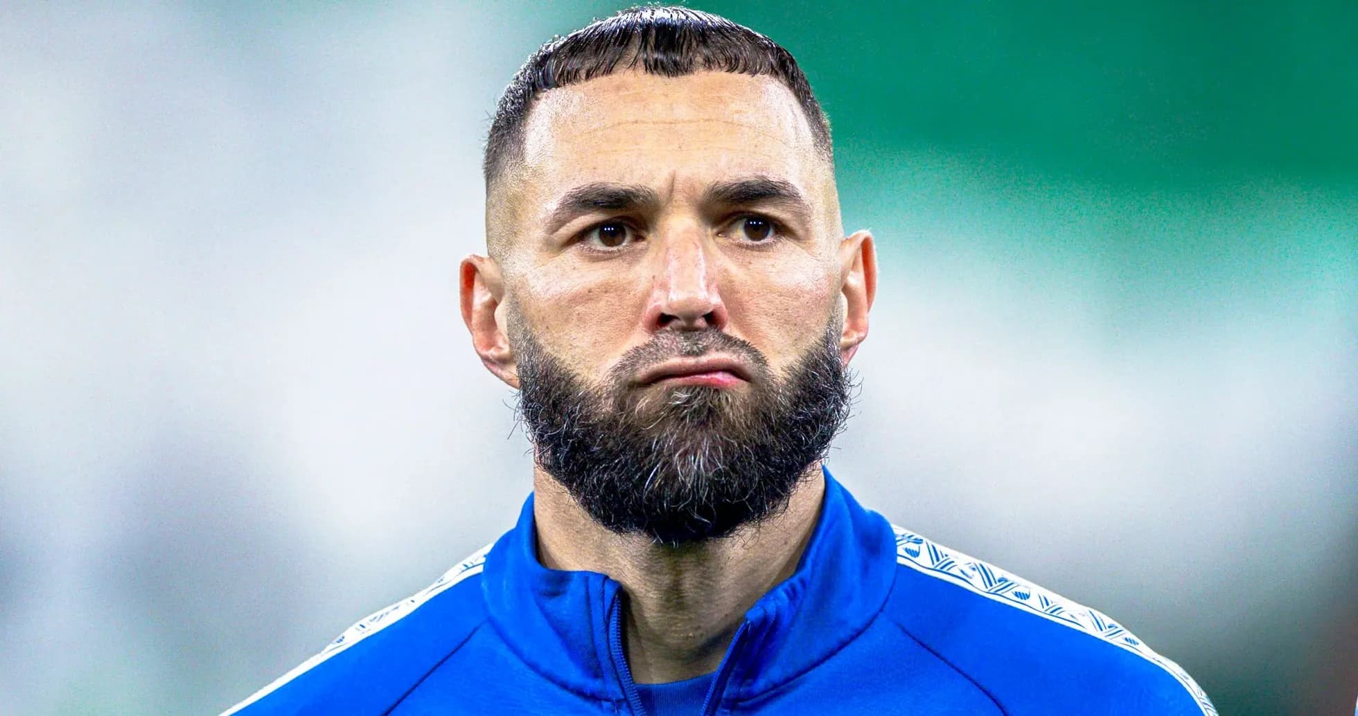 Joueur en tenue bleue lors d'un entraînement Joueur en tenue bleue lors d'un entraînement