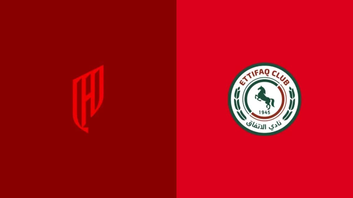 Logos de deux équipes de football sur fond rouge Logos de deux équipes de football sur fond rouge
