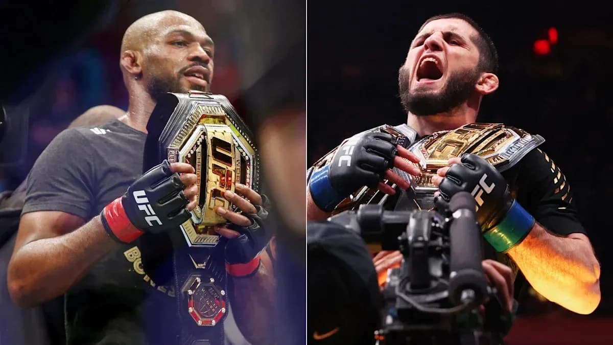 Deux combattants tenant des ceintures UFC après victoire Deux combattants tenant des ceintures UFC après victoire